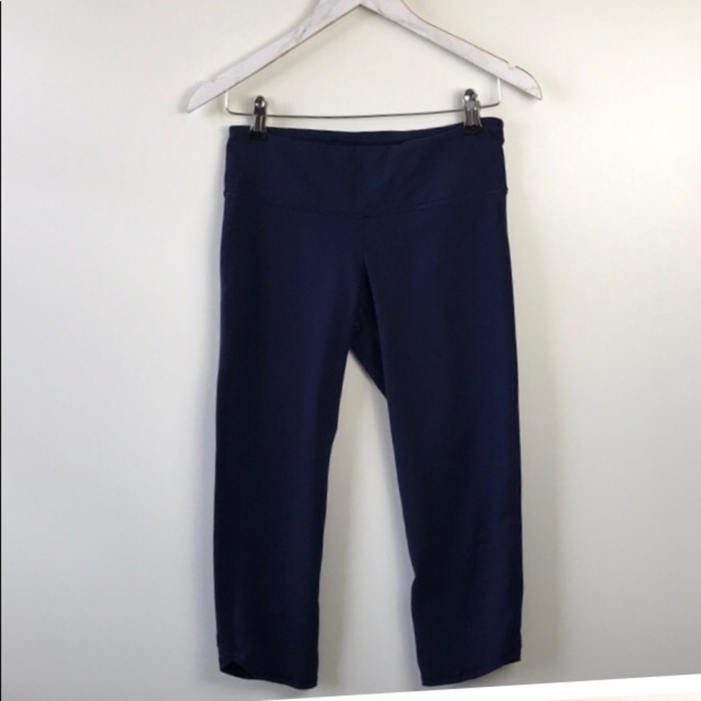 Old navy active Dark blue athletic leggings women’s size medium